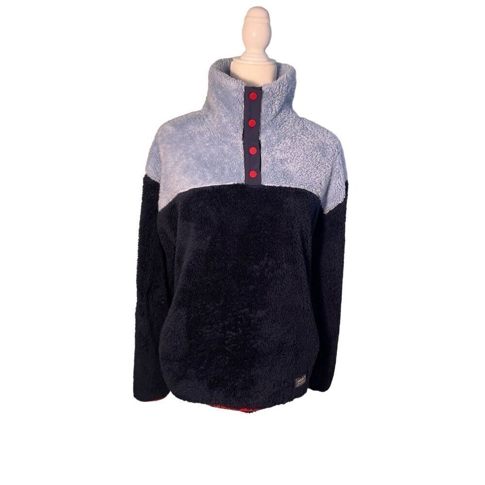 Eddie Bauer navy color block fleece with 1/4 red snap neck - M